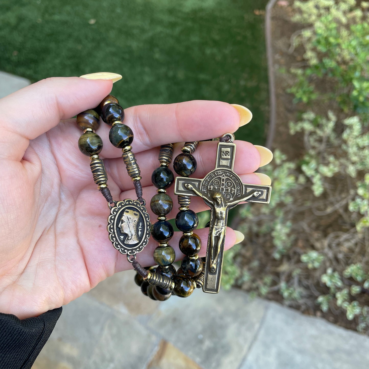 Defender XL Montserrat Rosary