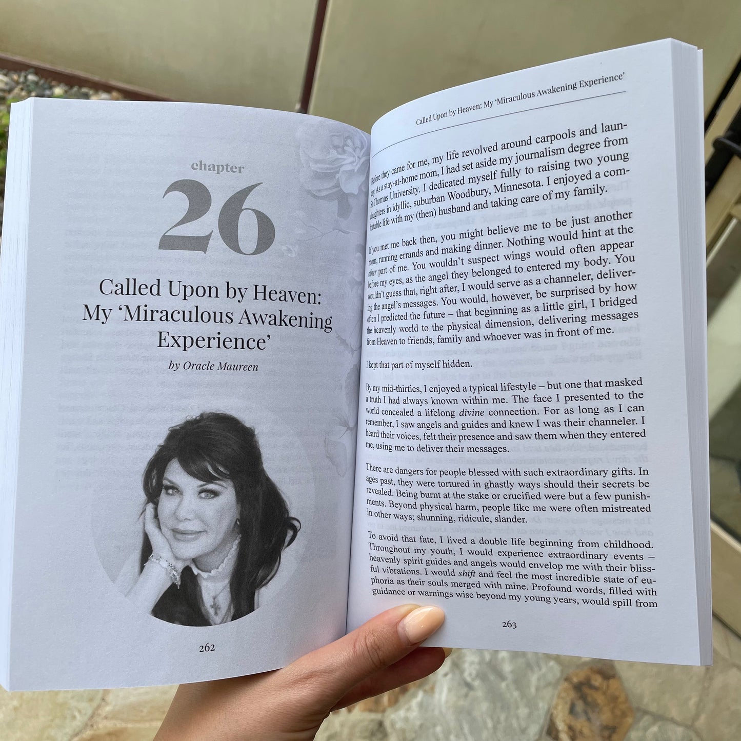 Awakened Hearts: Stories of Embracing Light, Love, and Limitless Possibilities